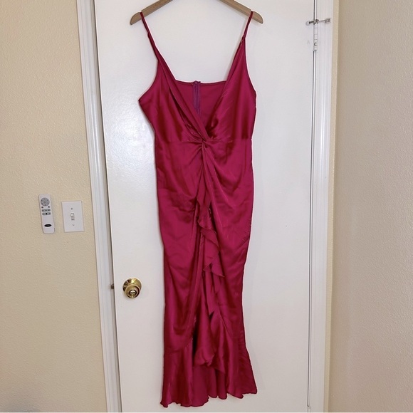 SHEIN Women's Red Dress - Picture 2 of 13